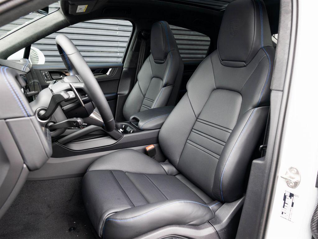 new 2026 Porsche Cayenne car, priced at $152,740