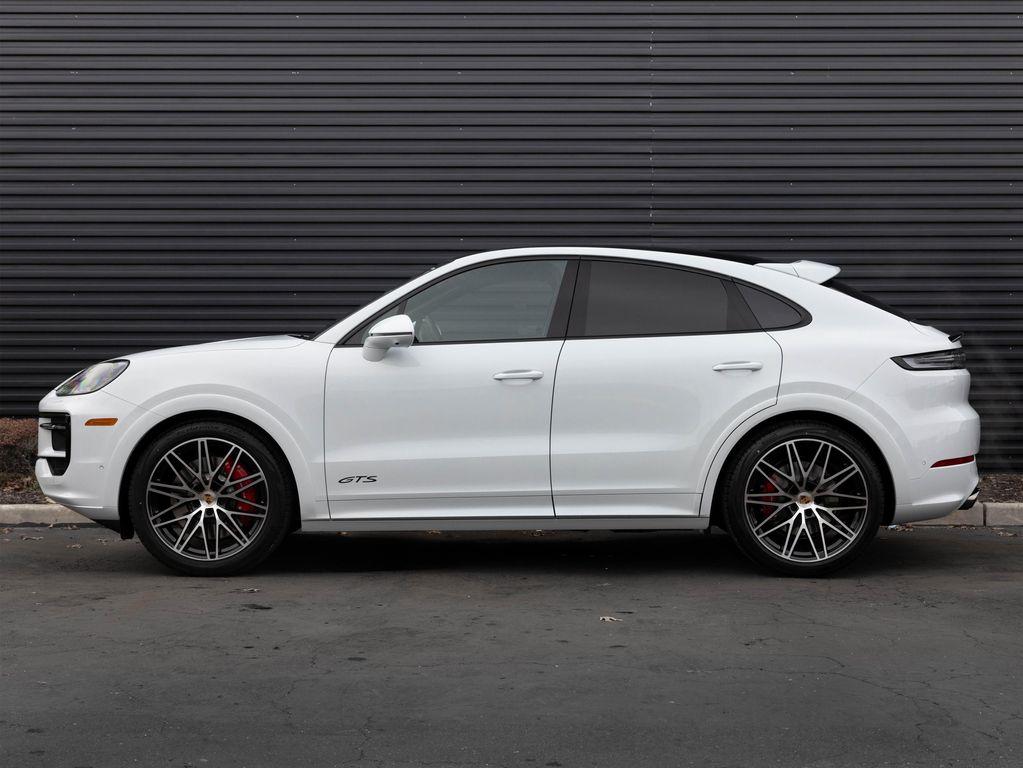 new 2026 Porsche Cayenne car, priced at $152,740