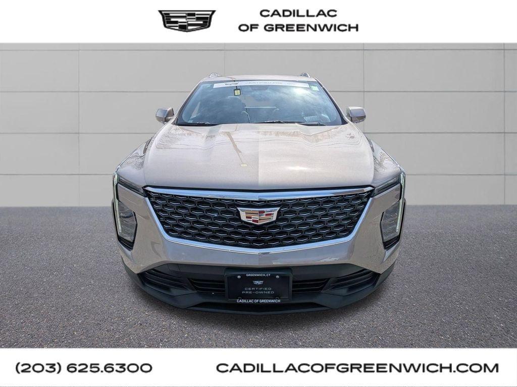 used 2024 Cadillac XT4 car, priced at $32,991