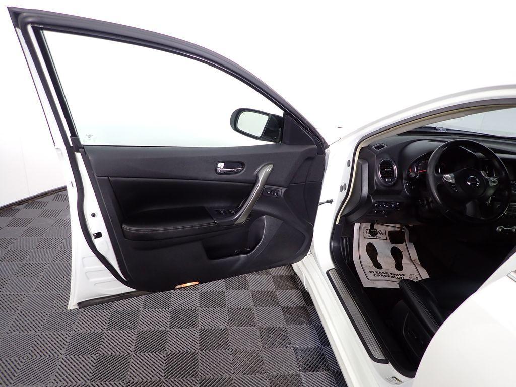 used 2014 Nissan Maxima car, priced at $7,000