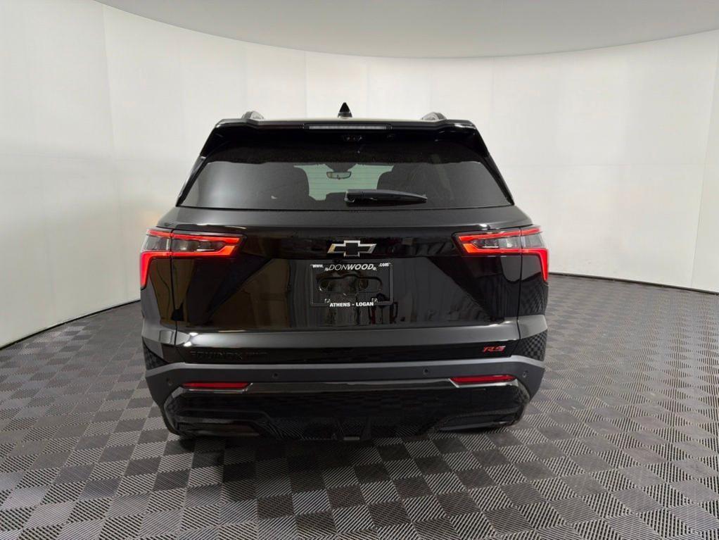 new 2026 Chevrolet Equinox car, priced at $39,976