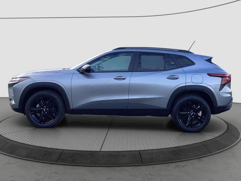 new 2026 Chevrolet Trax car, priced at $25,500