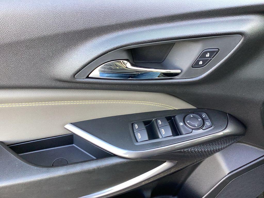 new 2026 Chevrolet Trax car, priced at $25,500