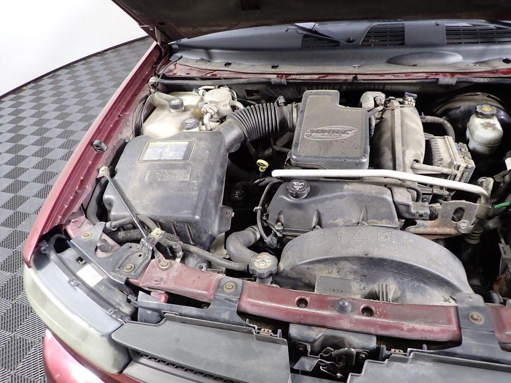 used 2005 Chevrolet TrailBlazer EXT car, priced at $6,000