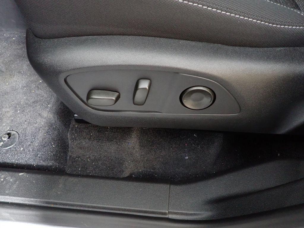 new 2026 Chevrolet Traverse car, priced at $44,000