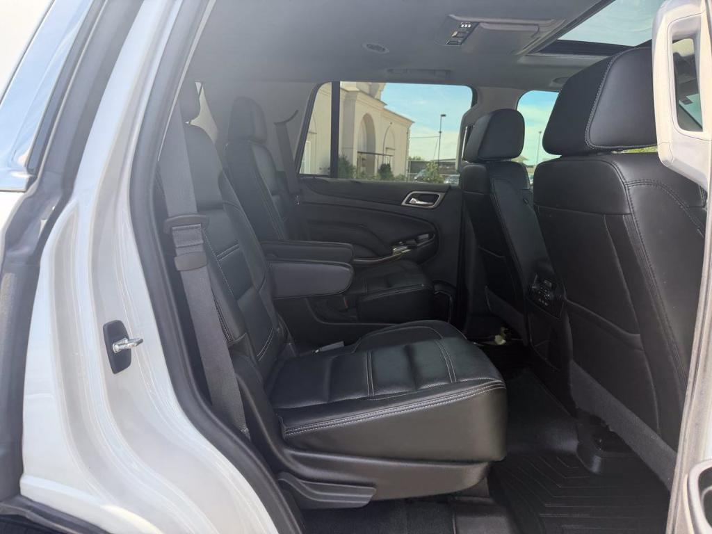 used 2020 GMC Yukon car, priced at $33,135