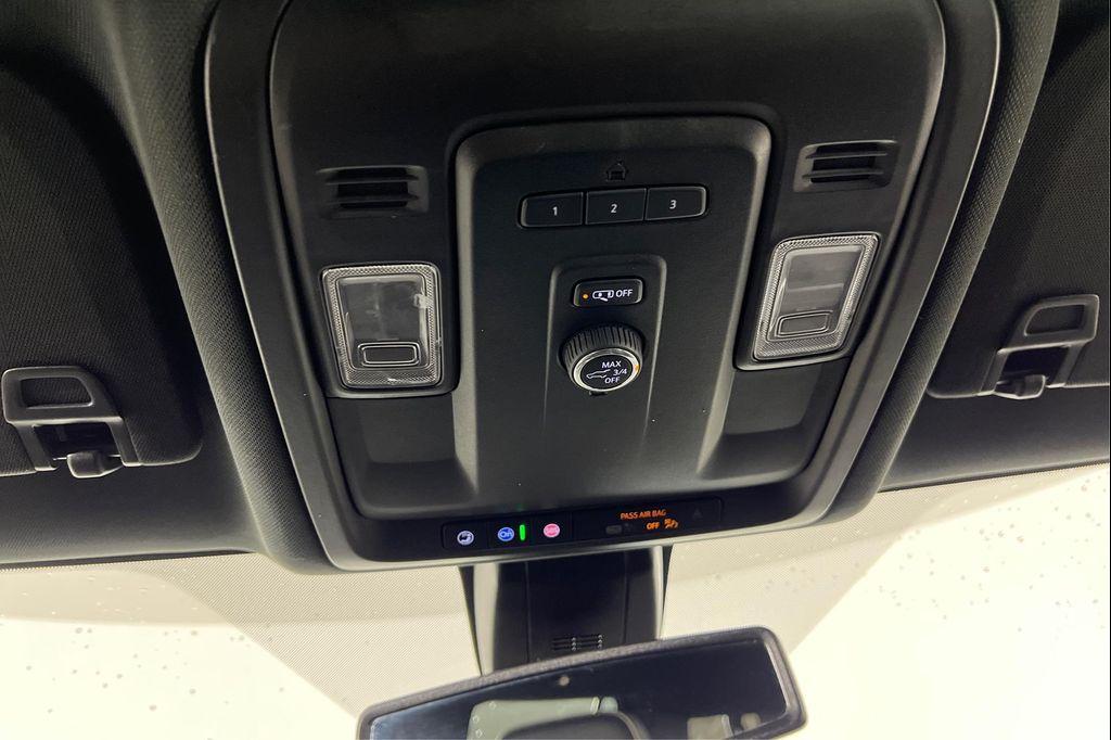 used 2021 GMC Yukon XL car, priced at $44,995