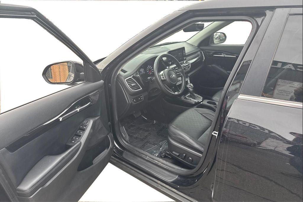 used 2021 Kia Seltos car, priced at $16,995