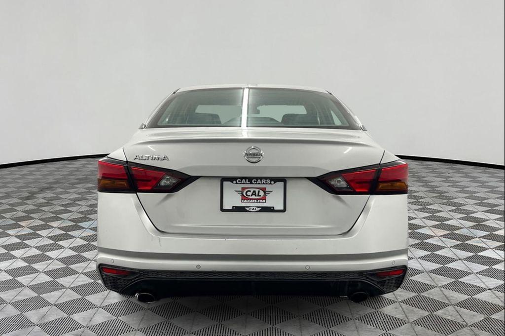 used 2023 Nissan Altima car, priced at $22,094