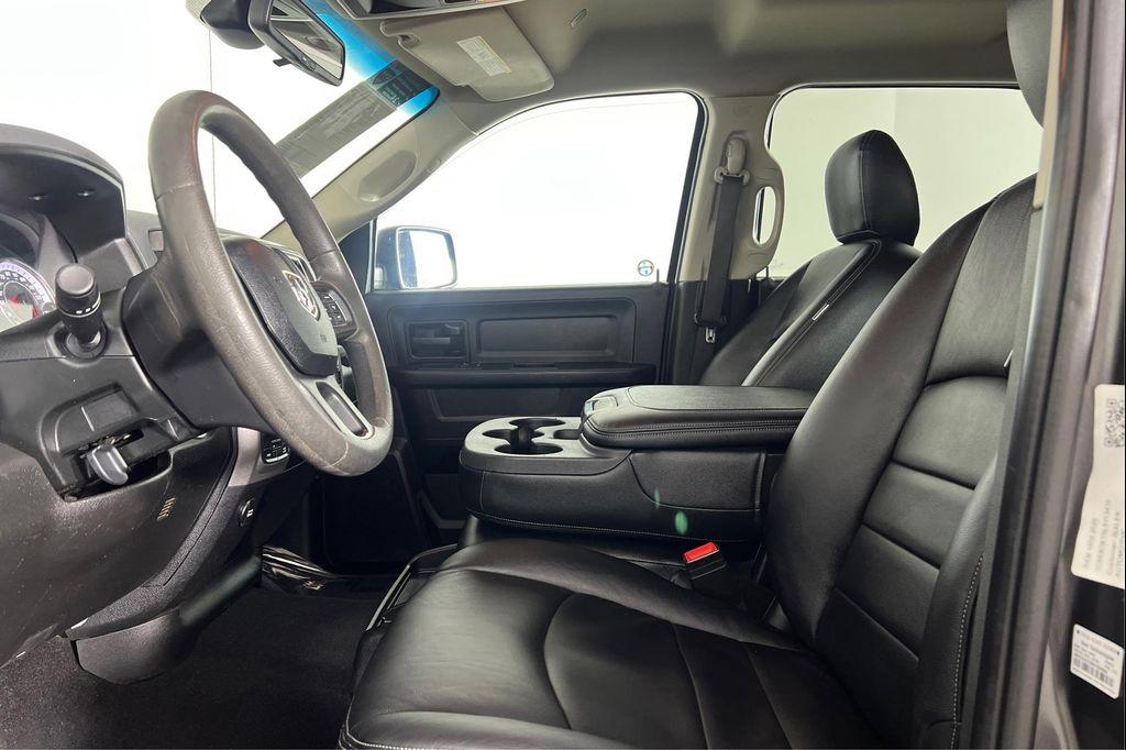 used 2020 Ram 1500 Classic car, priced at $28,995