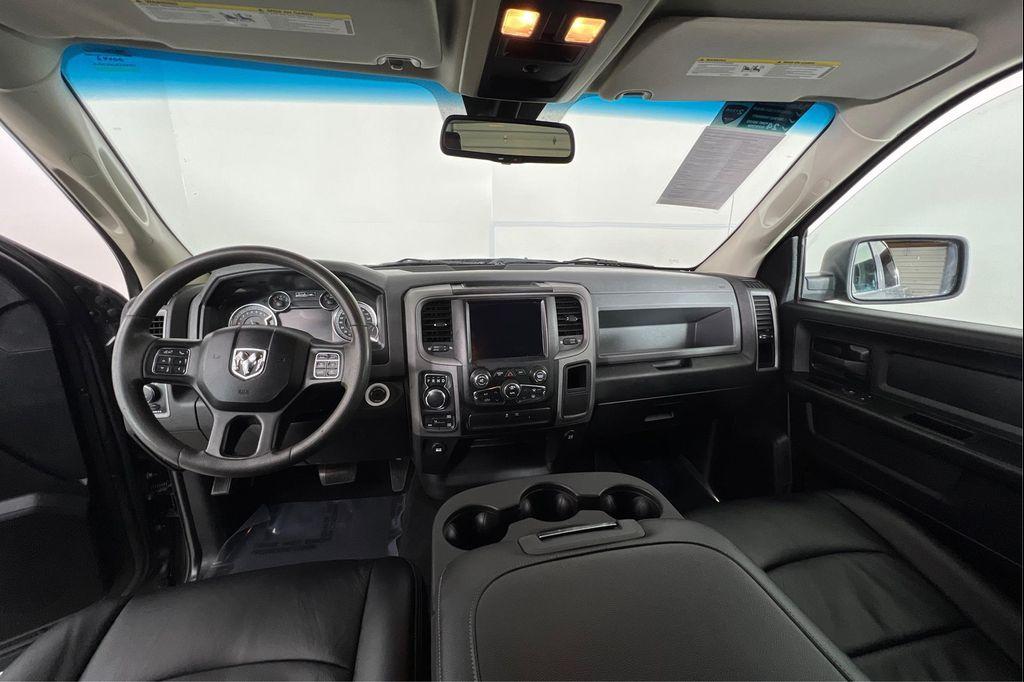 used 2020 Ram 1500 Classic car, priced at $28,995