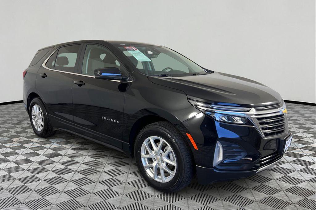 used 2024 Chevrolet Equinox car, priced at $22,995