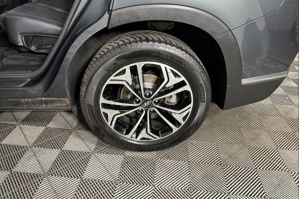 used 2020 Hyundai Santa Fe car, priced at $17,995