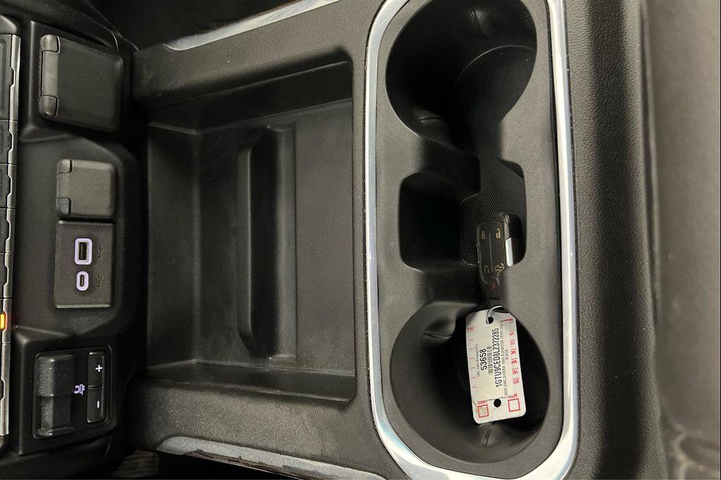 used 2020 GMC Sierra 1500 car, priced at $33,995