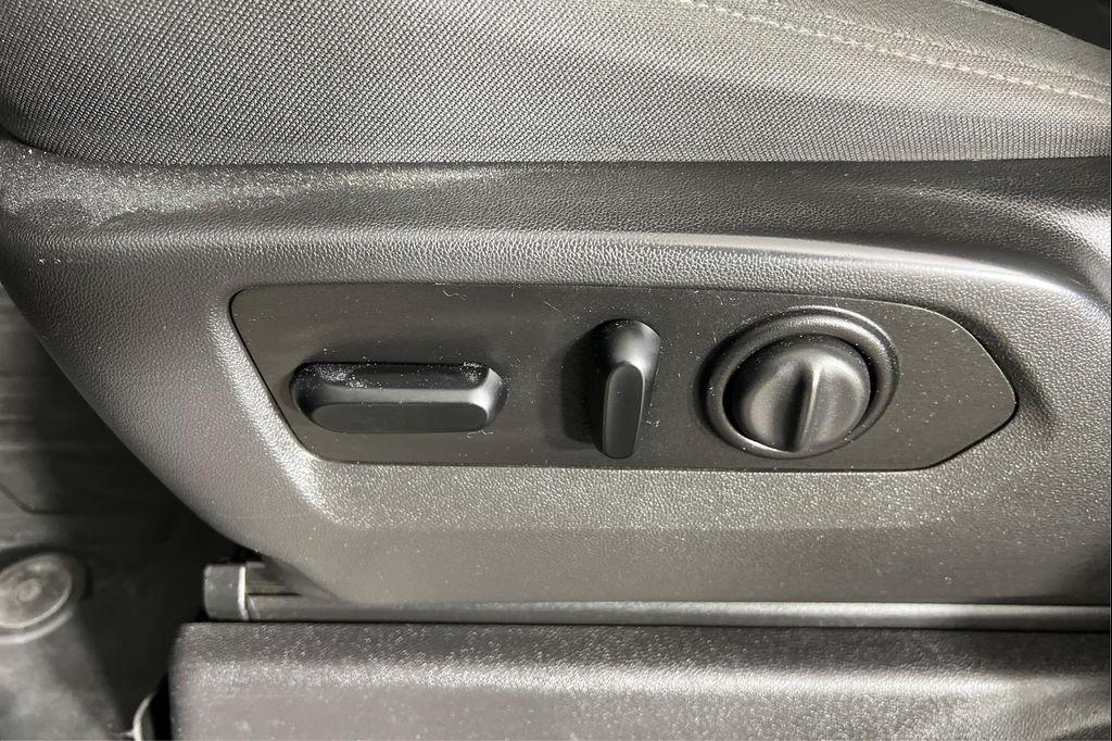 used 2020 GMC Sierra 1500 car, priced at $33,995