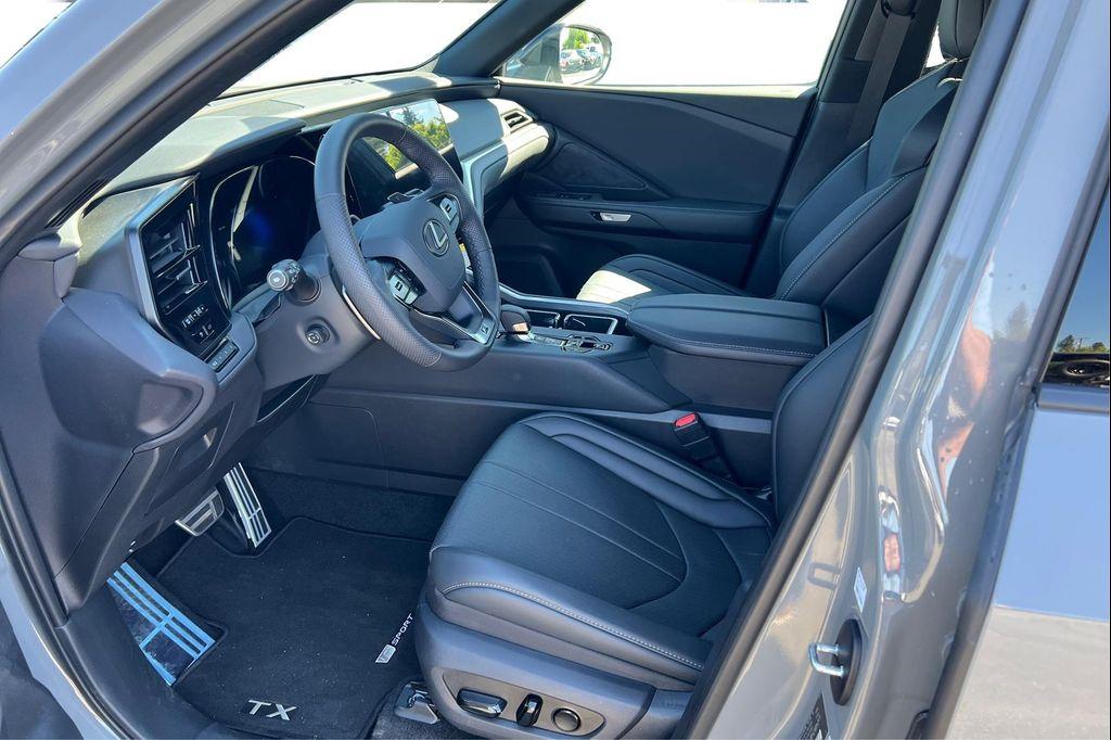 used 2026 Lexus TX 500h car, priced at $77,995