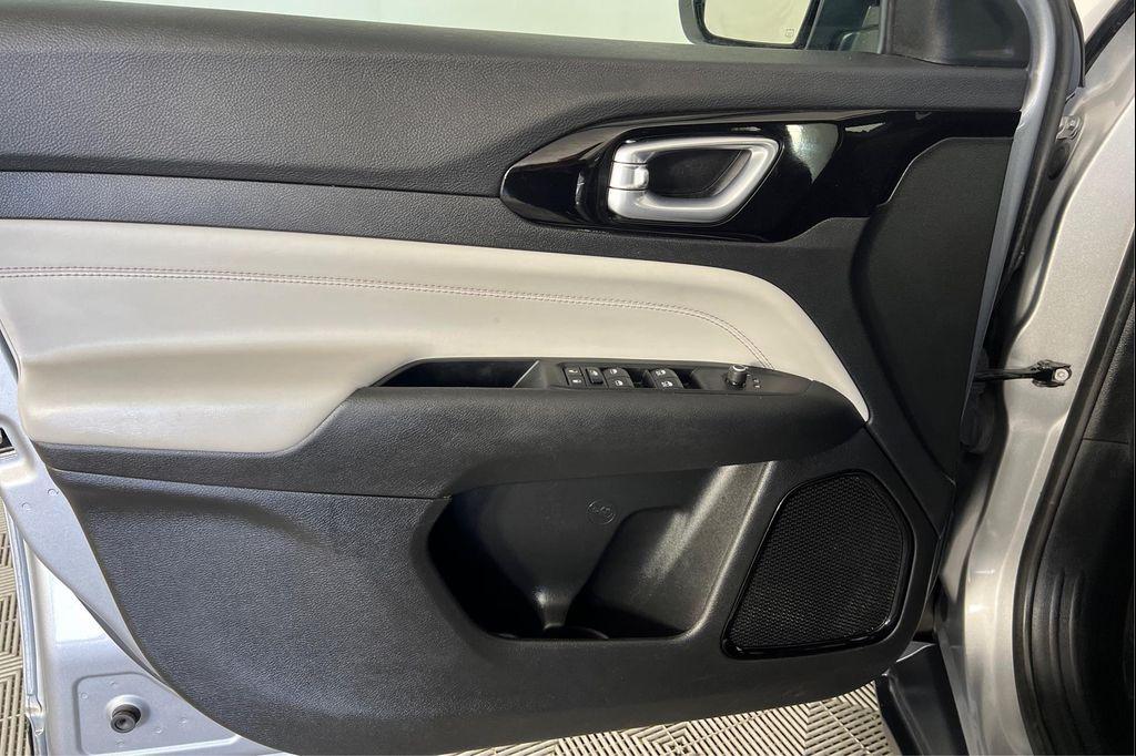 used 2023 Jeep Compass car, priced at $23,995