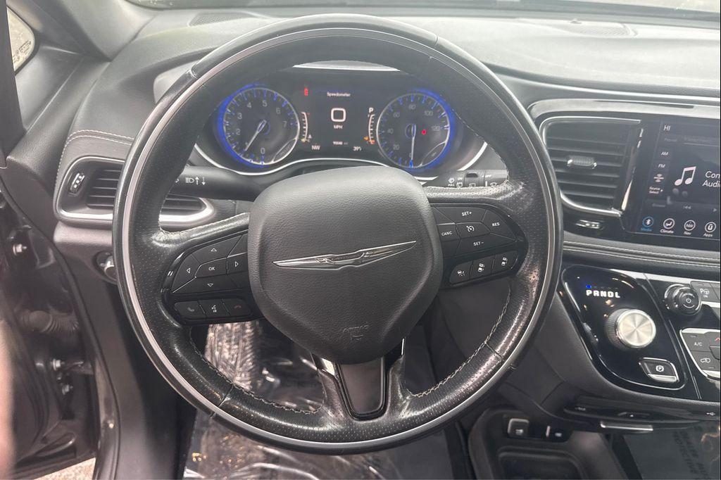 used 2020 Chrysler Pacifica car, priced at $21,995