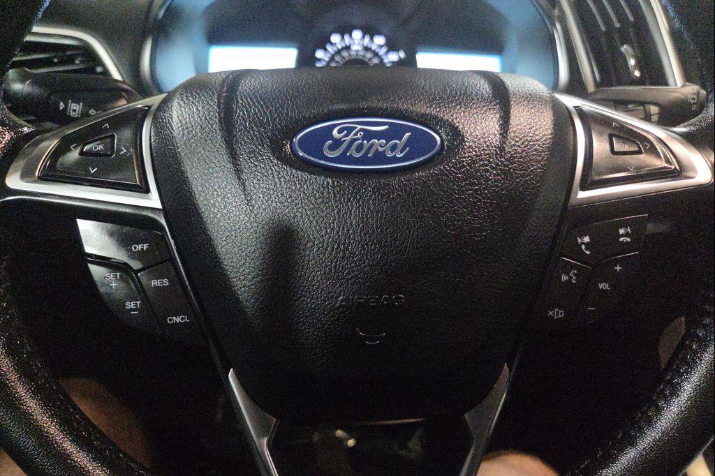 used 2024 Ford Edge car, priced at $22,995
