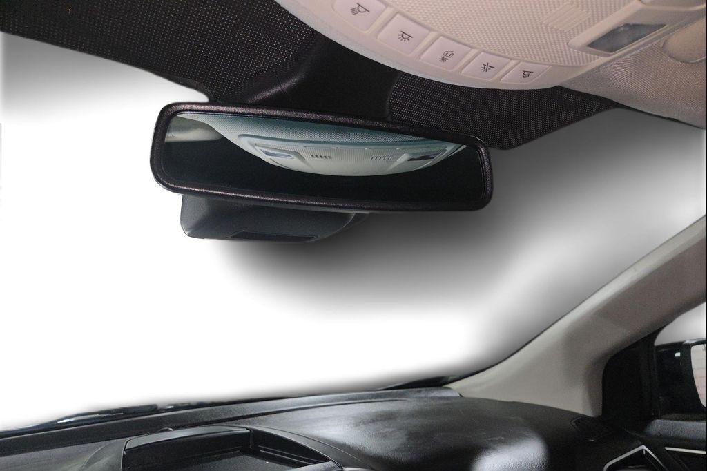 used 2024 Ford Edge car, priced at $22,995