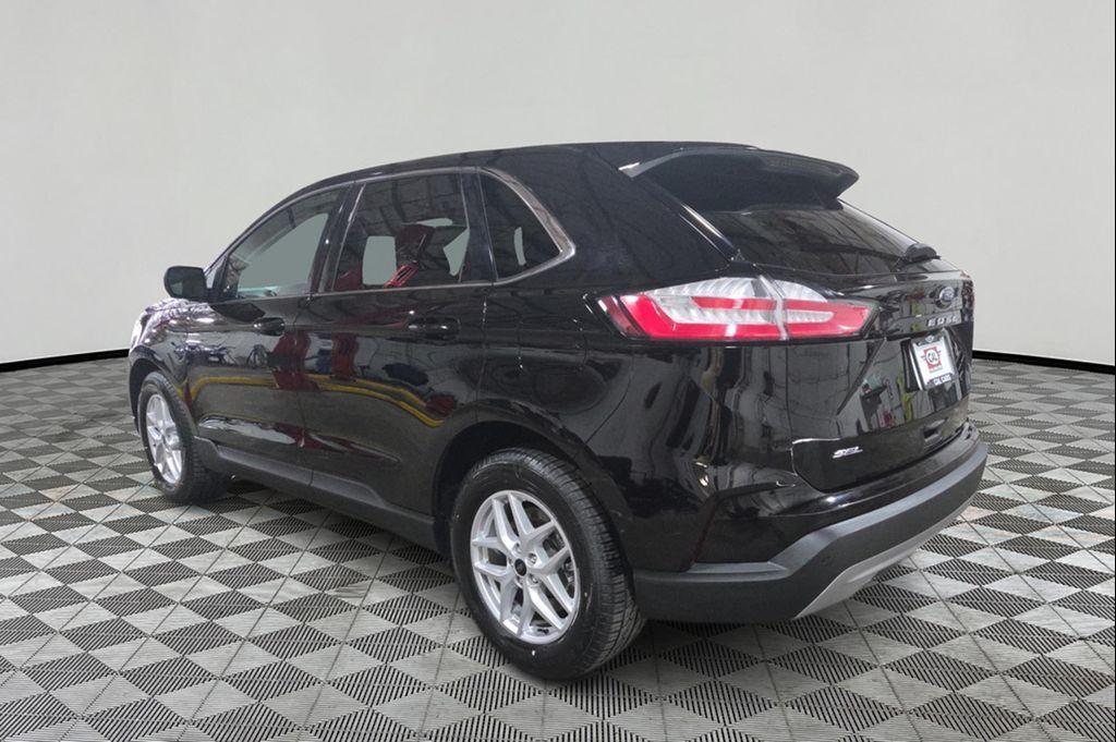 used 2024 Ford Edge car, priced at $22,995