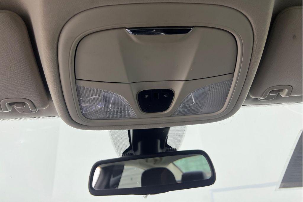 used 2015 Chrysler 200 car, priced at $10,995