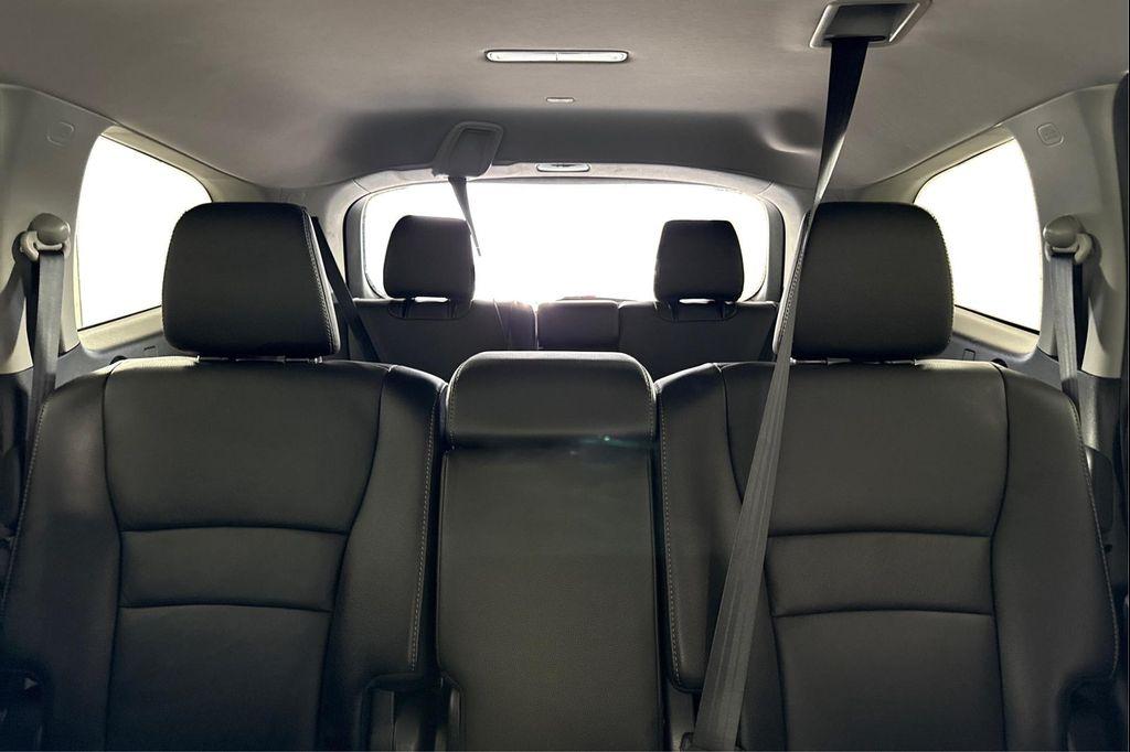 used 2021 Honda Pilot car, priced at $39,995