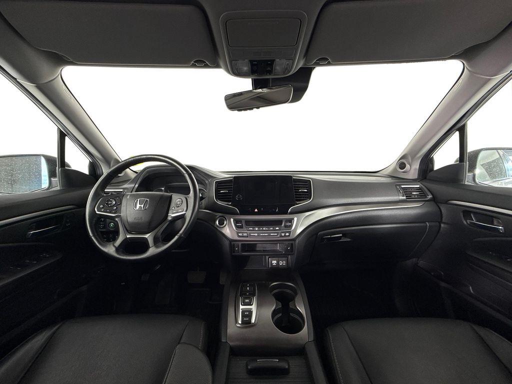 used 2021 Honda Pilot car, priced at $39,995