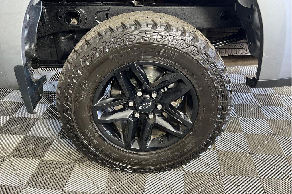 used 2023 Chevrolet Silverado 1500 car, priced at $30,995