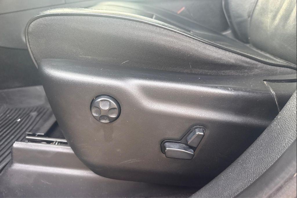 used 2019 Jeep Grand Cherokee car, priced at $25,995