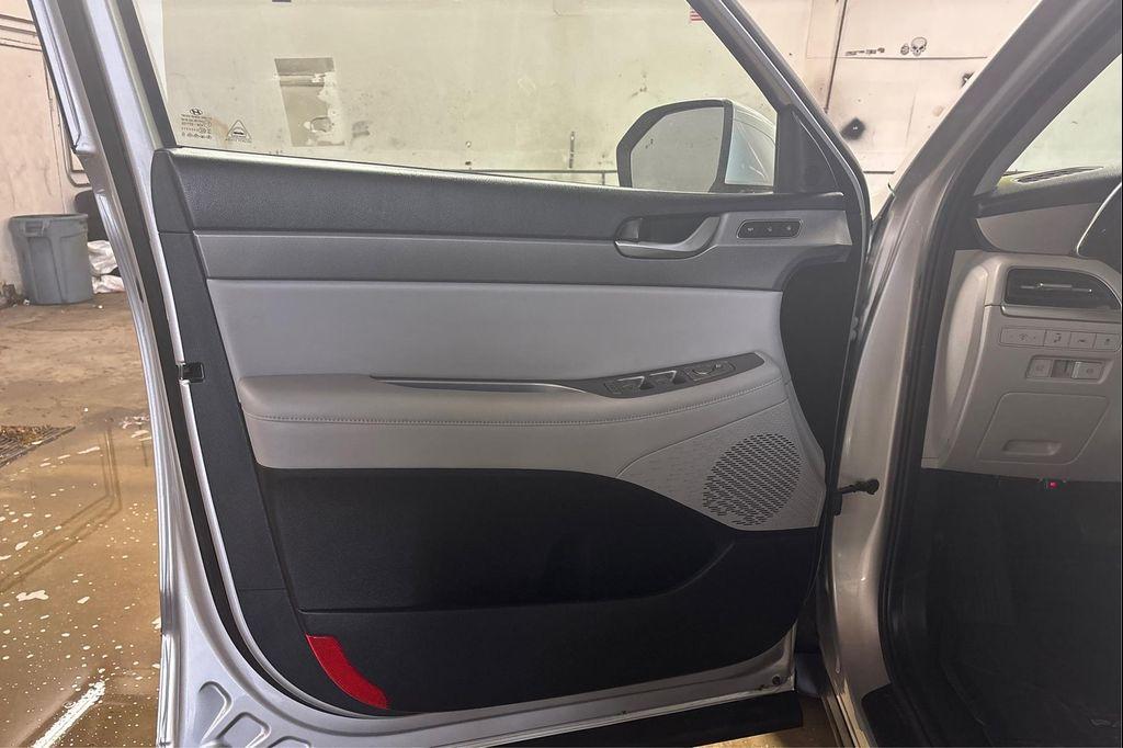used 2021 Hyundai Palisade car, priced at $27,995