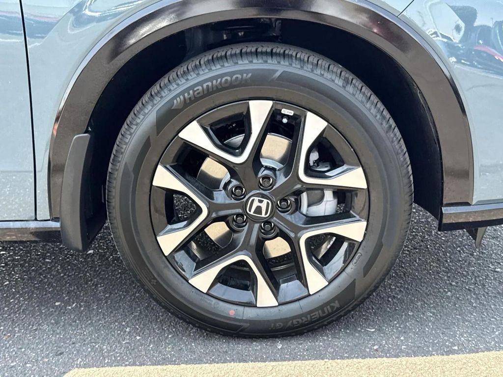 new 2026 Honda HR-V car, priced at $31,297