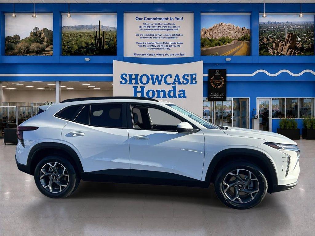 used 2025 Chevrolet Trax car, priced at $20,549