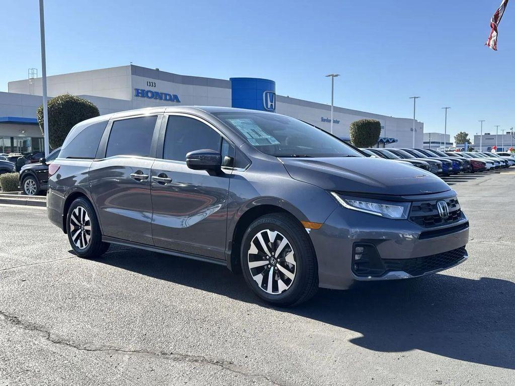 new 2026 Honda Odyssey car, priced at $44,290