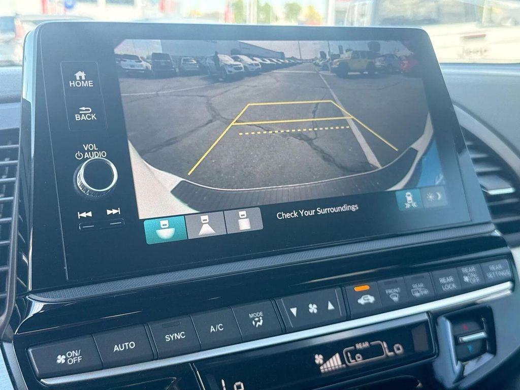 new 2026 Honda Odyssey car, priced at $44,290