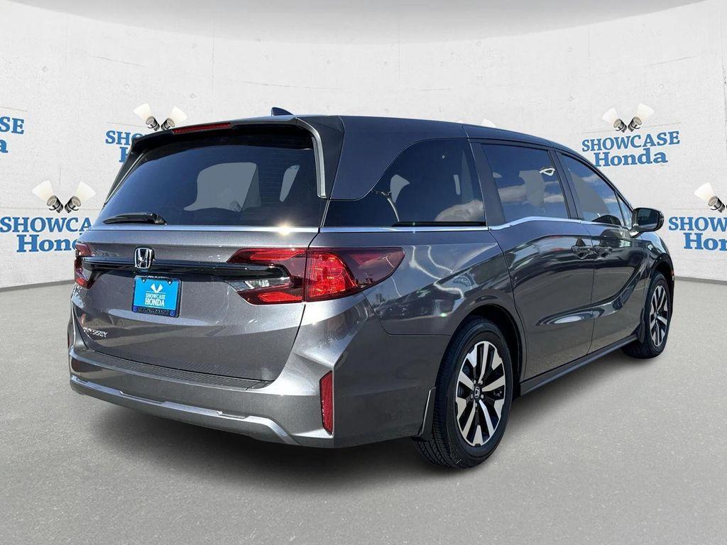 new 2026 Honda Odyssey car, priced at $42,238