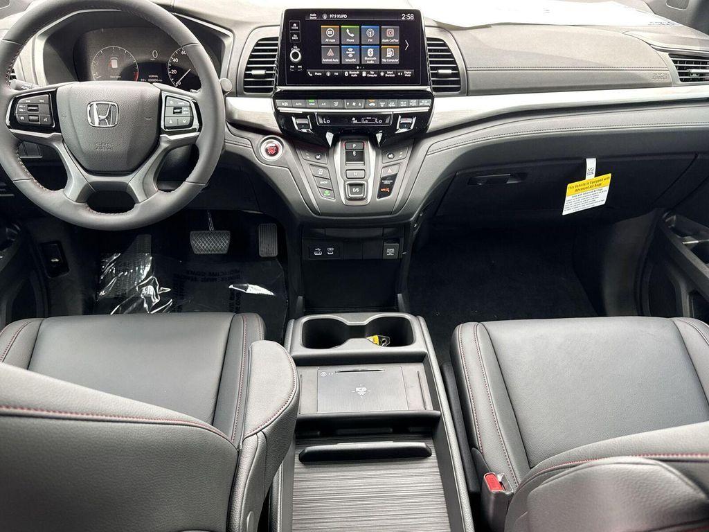 new 2026 Honda Odyssey car, priced at $43,508