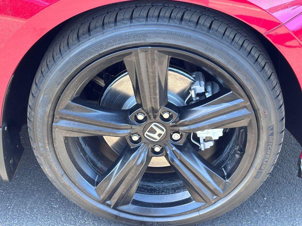new 2026 Honda Accord Hybrid car, priced at $35,613