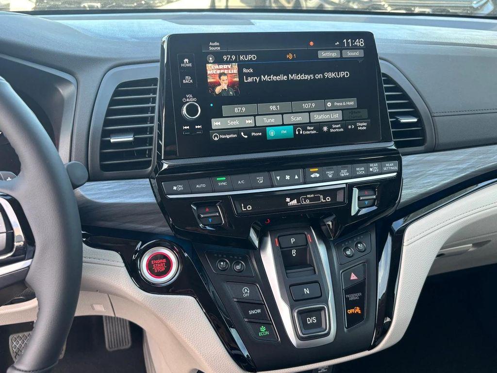 new 2026 Honda Odyssey car, priced at $50,758