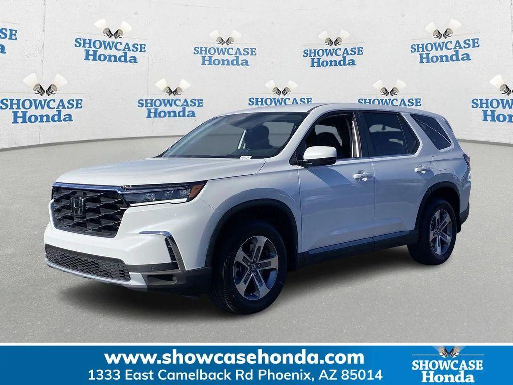 new 2025 Honda Pilot car, priced at $45,124