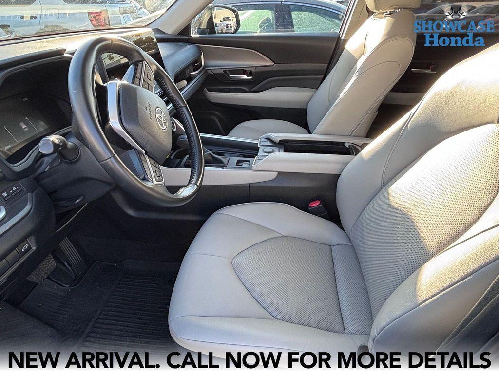 used 2024 Toyota Grand Highlander car, priced at $41,200