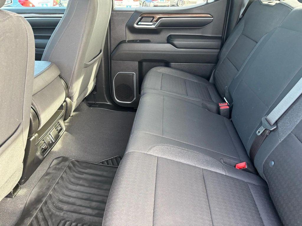 used 2024 Chevrolet Silverado 1500 car, priced at $41,900