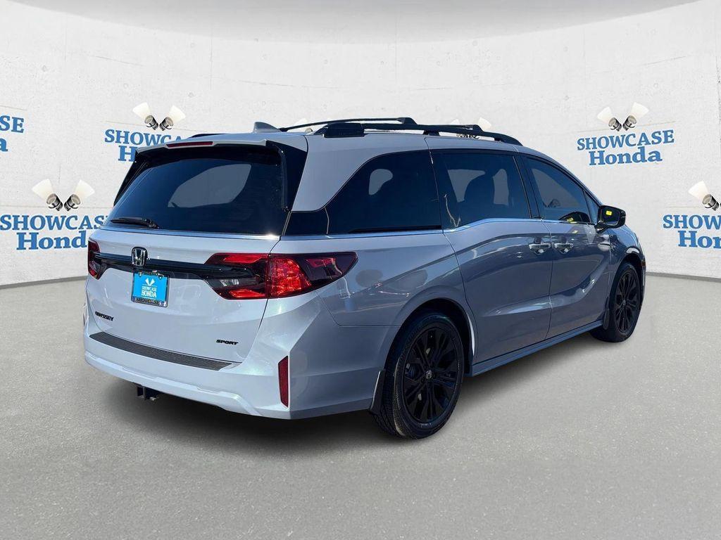 new 2026 Honda Odyssey car, priced at $44,480