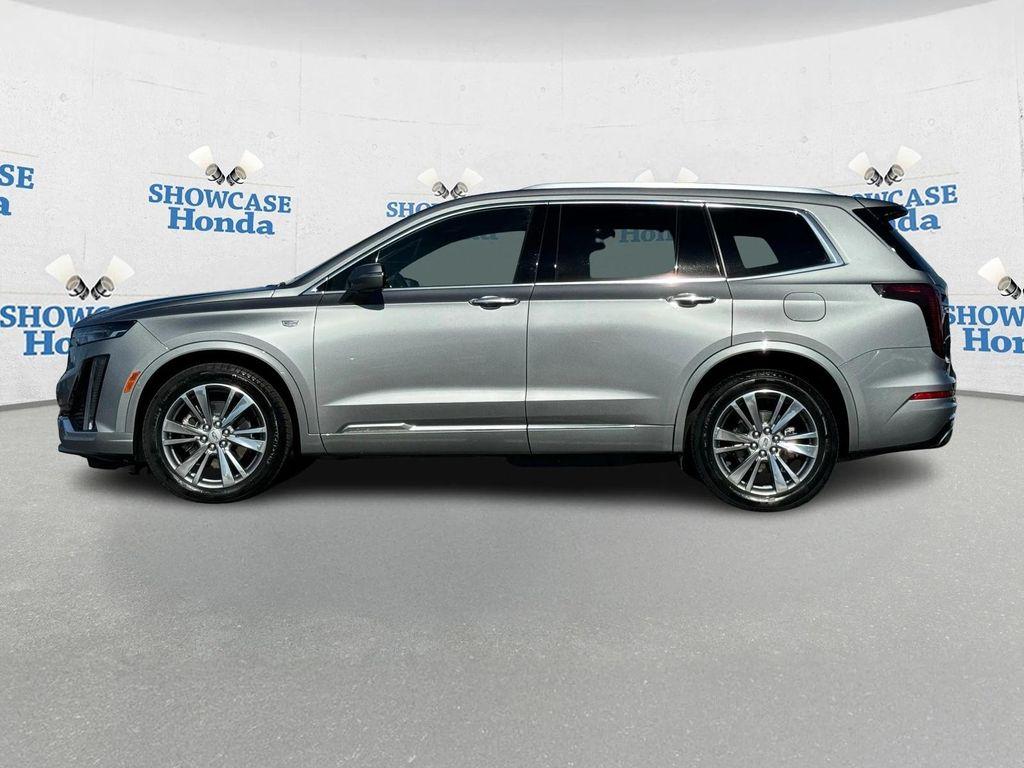 used 2025 Cadillac XT6 car, priced at $37,900