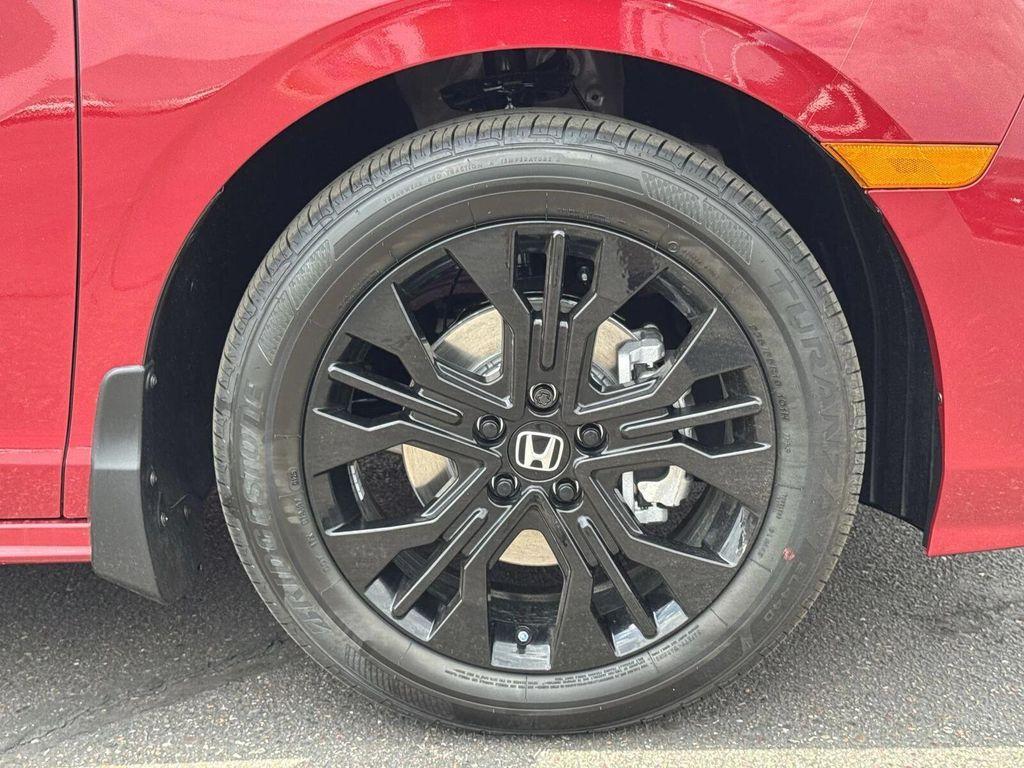 new 2026 Honda Odyssey car, priced at $43,509