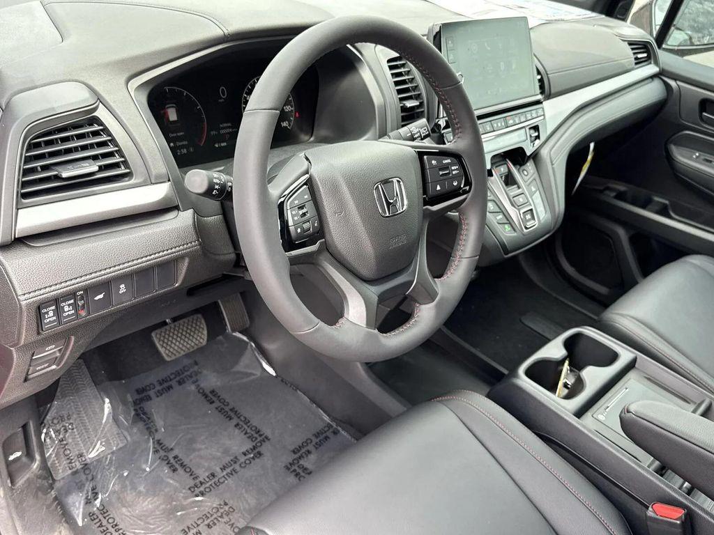 new 2026 Honda Odyssey car, priced at $43,509
