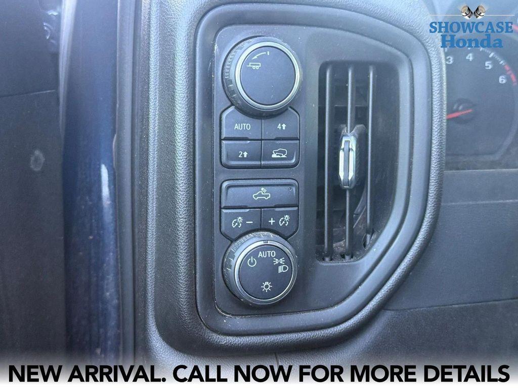 used 2022 Chevrolet Silverado 1500 car, priced at $30,825