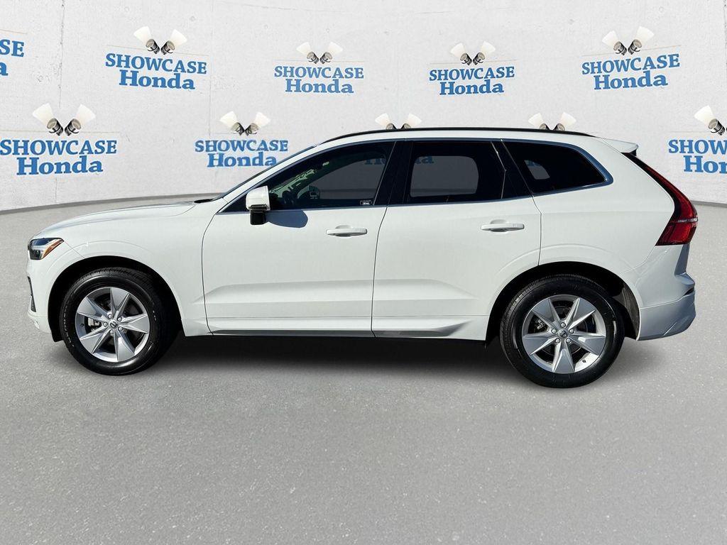 used 2022 Volvo XC60 car, priced at $17,600