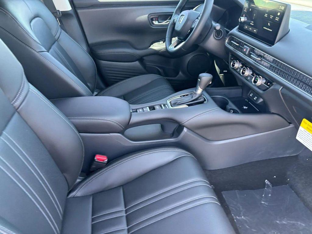 new 2026 Honda HR-V car, priced at $32,307