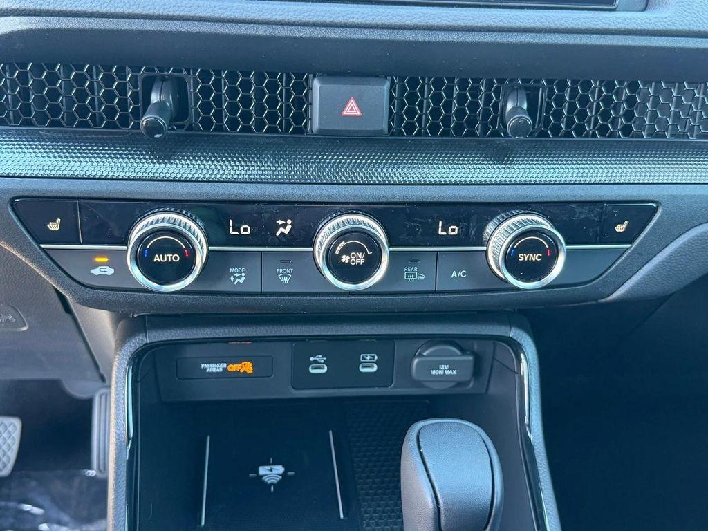 new 2026 Honda CR-V Hybrid car, priced at $39,332